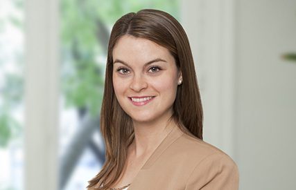 Soy emprendedora y quiero donar mi empresa a mis familiares. ¿Qué tengo que hacer? por Tania Pose