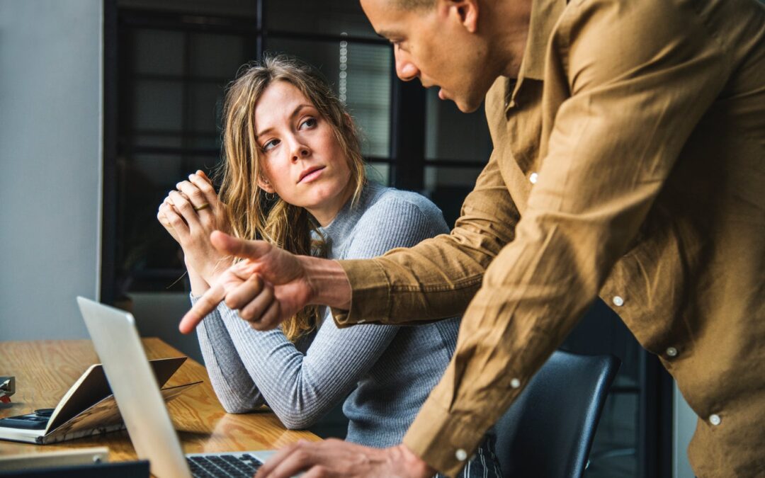 Tengo una empresa con mi pareja, ¿puedo vender mi parte sin su consentimiento?, por Rosa López