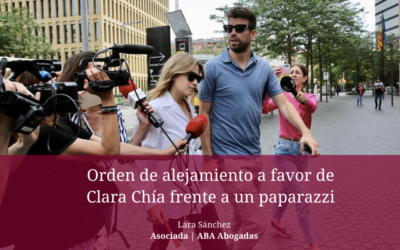Orden de alejamiento a favor de Clara Chía frente a un paparazzi